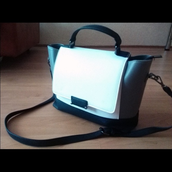 Cute Shoulder Bag - Picture 4 of 4