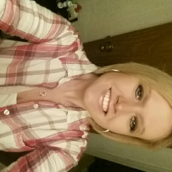 Meet your Posher, Teri - Picture 1 of 1