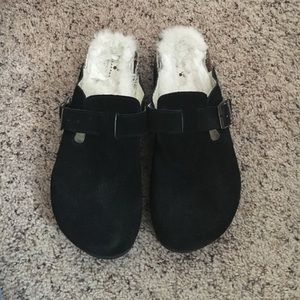 Bearpaw shoes
