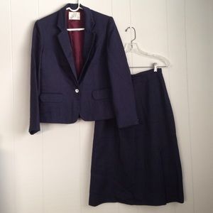 Vintage business suit, navy blue classic