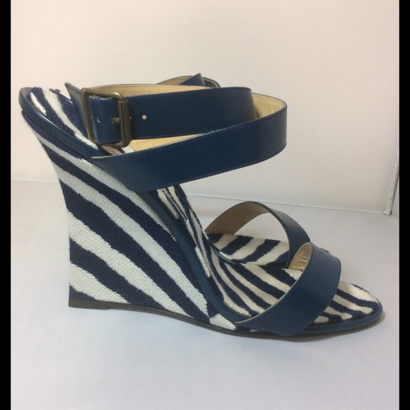 Manolo Blahnik Lecara Wedges