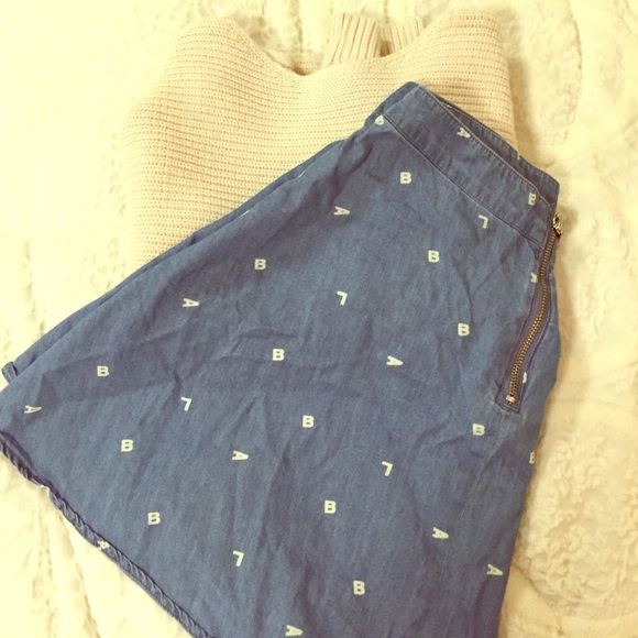 Chambray circle skirt with letters❤️❤️