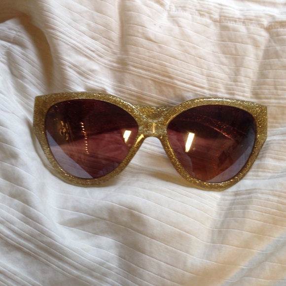 ASOS Accessories - Gold Glitter Cat Eye ASOS sunglasses River island