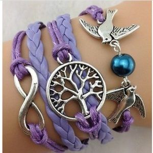 🎀 BRAND NEW PURPLE BRACELET 🎀