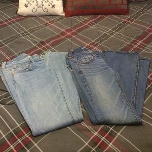 ON HOLD Dark Wash American eagle pants. Size 4