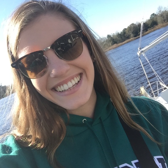 Meet your Posher, Paige