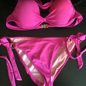 36B Victoria Secret bombshell swim top and bottoms