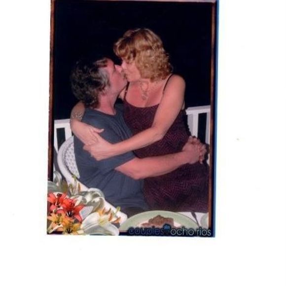 Meet your Posher, Jeanette - Picture 1 of 1