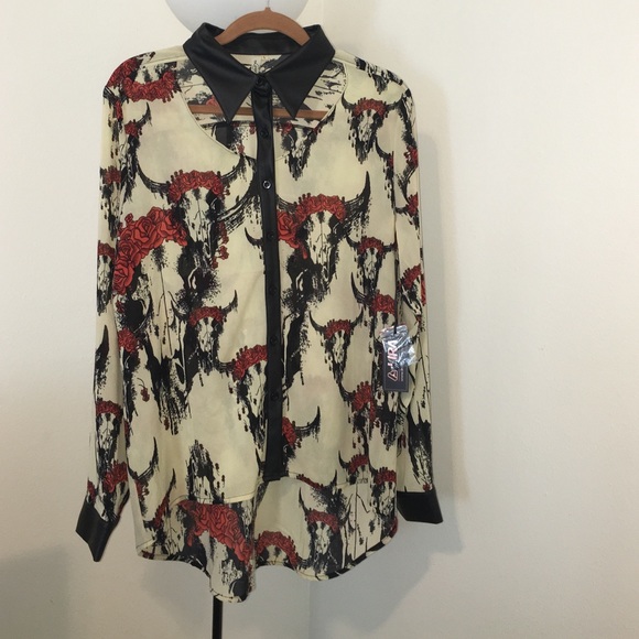 NEW: Lira Women's blouse L