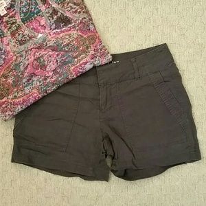 Apt. 9 Linen Gray Shorts.