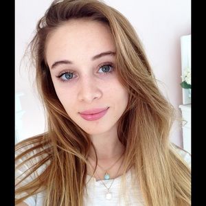 Meet your Posher, Jaclyn