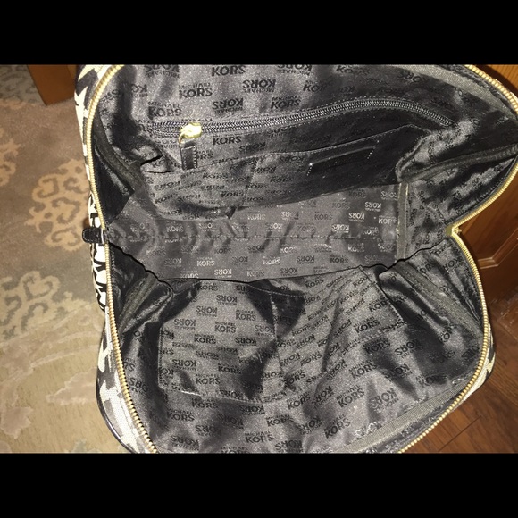 Michael Kors bag - Picture 3 of 3