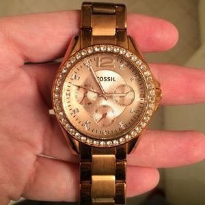 Fossil rose gold watch