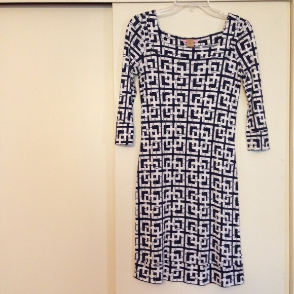 🆕 Lilly Pulitzer Navy White Bamboo Print Dress
