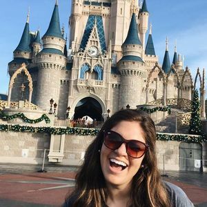 Meet your Posher, Jenn