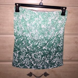 Sea foam-green tube top