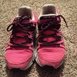 HOT PINK ASICS