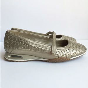 COLE HAAN NIKE AIR BALLET FLATS