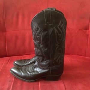 Black Cowboy Boots