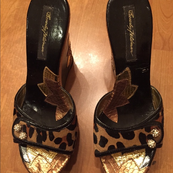 Beautiful wedges!!! - Picture 2 of 3