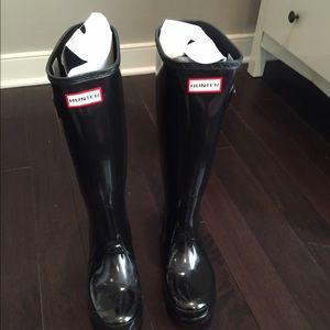 Black Hunter Gloss Boots. Brand new never worn.