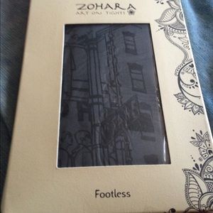 City print footless tights