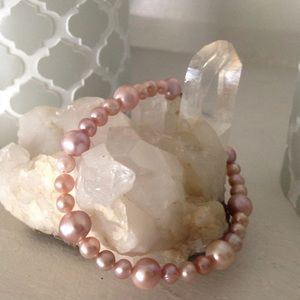 Pearl bracelet