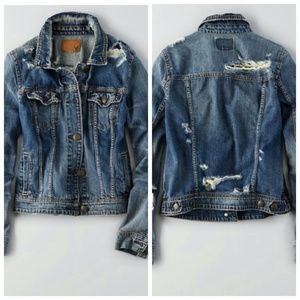 American Eagle Destroyed Denim Jacket NWT