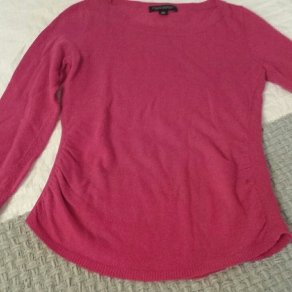 Warm & cozy banana republic hot pink sweater