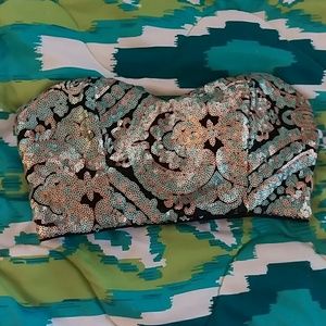 Sequenced F21 bandeau top!