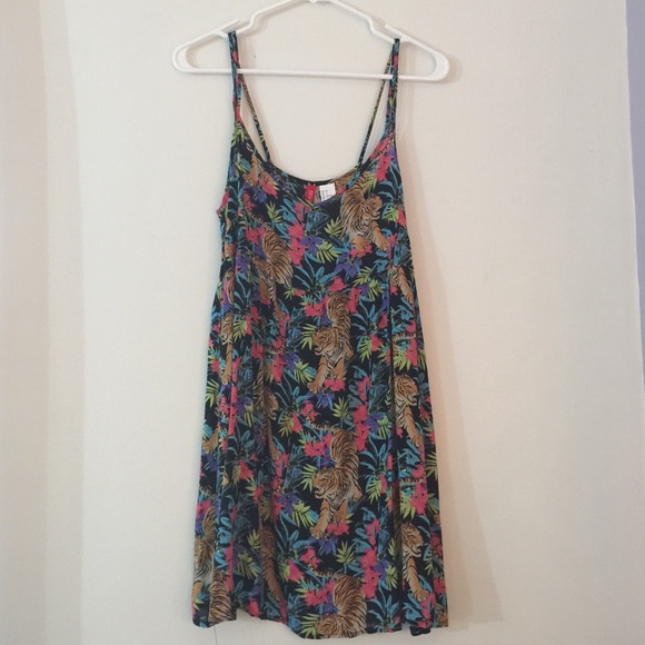 Flowy printed dress