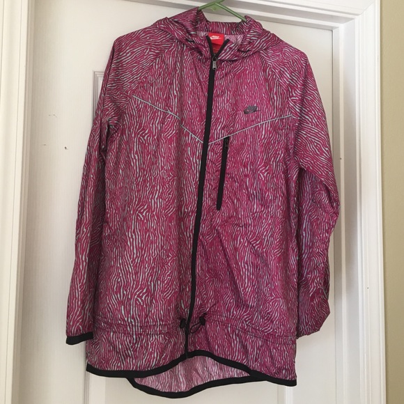Nike Women's Windbreaker