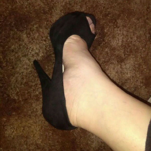 Black heels