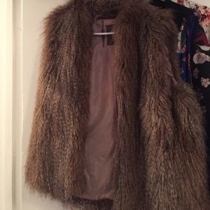 VINCE CANUTO FUR VEST