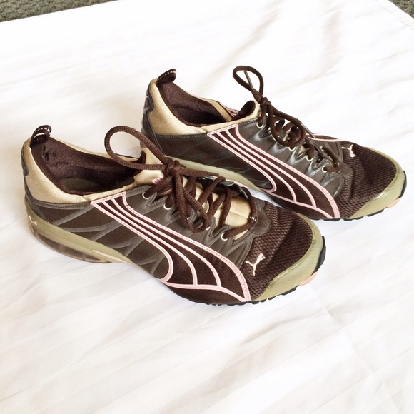 Size 10 Puma Shoes