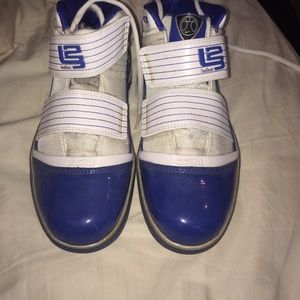 Brand new lebron shoes