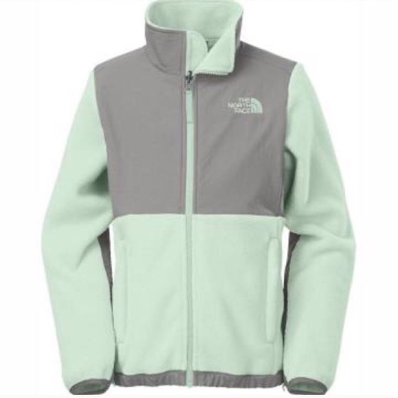 The North Face Jackets & Blazers - ☘ Northface green WOMENS Denali jacket ☘
