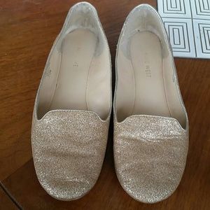 Nine west gold flats