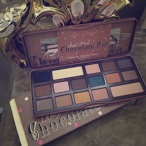 Too Faced Semi Sweet Chocolate Bar🍫