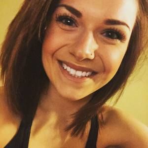 Meet your Posher, Cecily