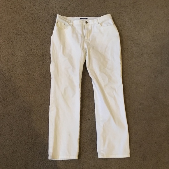 Jones and New York white pants