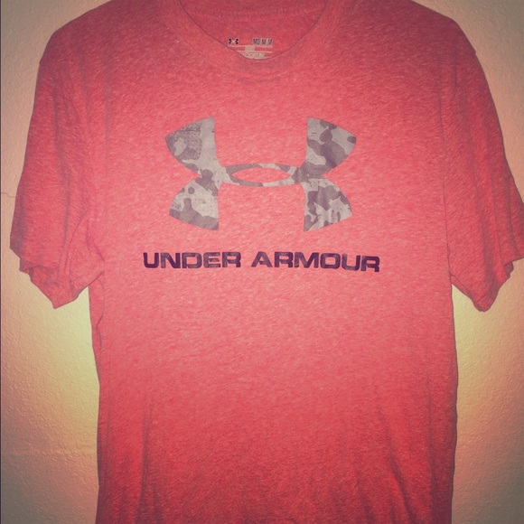 Men's Under Armour Shirt