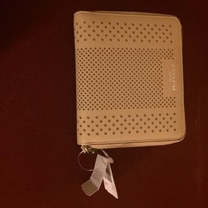Coach Bleecker Perforated Leather Med. Zip Wallet