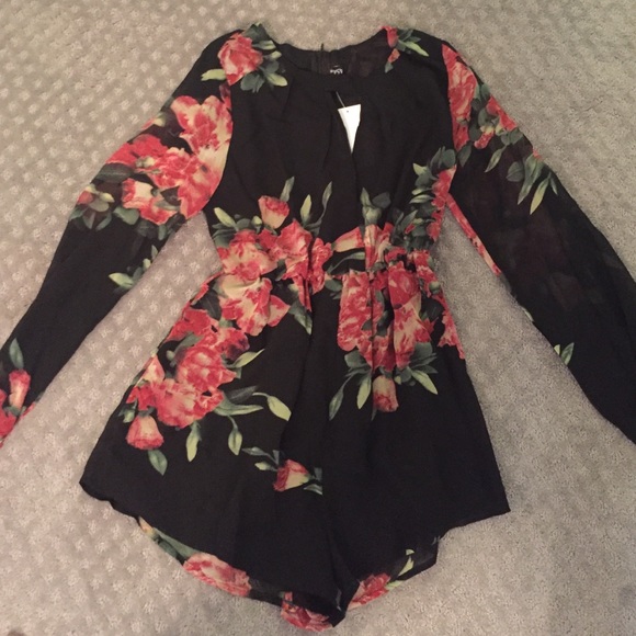 NWT Long Sleeved Floral Romper