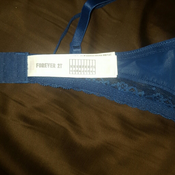 Bra - Picture 2 of 2
