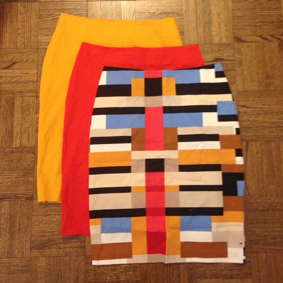 Set of 3 NY&Co. Pencil Skirts Sz 2