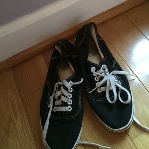 Black vans