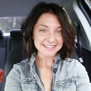 Meet your Posher, Casey