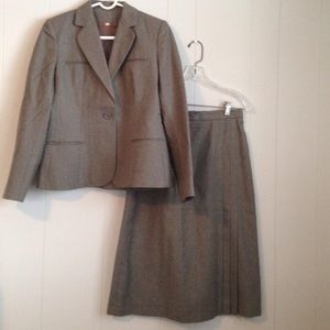 Vintage wool business suit-pinstripe