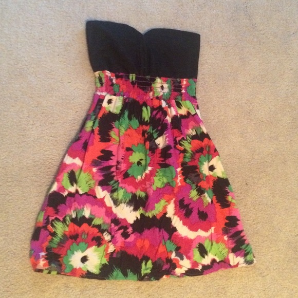 Strapless sundress